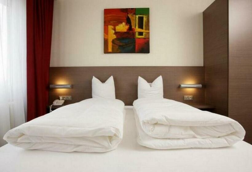 فندق Hôtel Tivoli