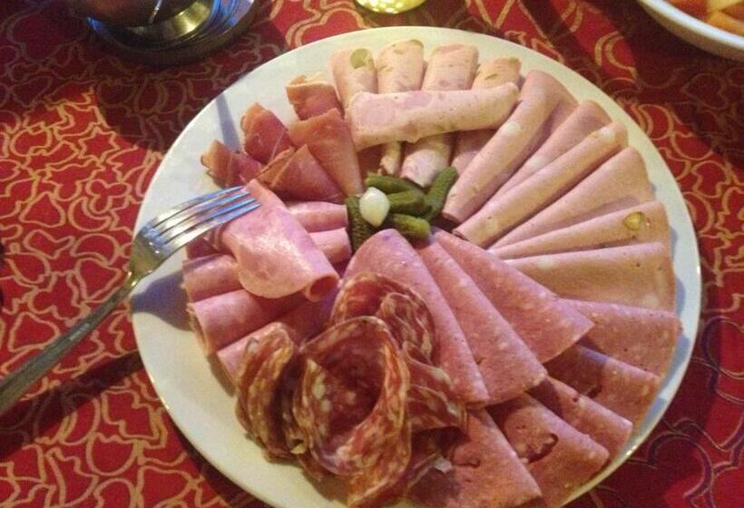 酒店 Hôtel Restaurant Wolf