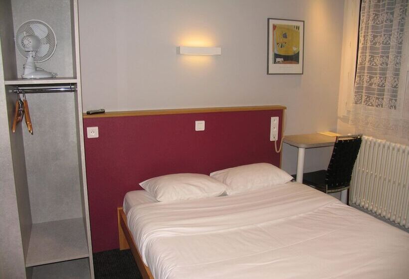 Отель Hôtel Saint Jean