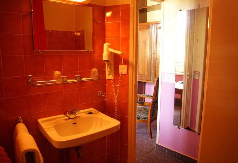 ホテル Hôtel Saint Pierre