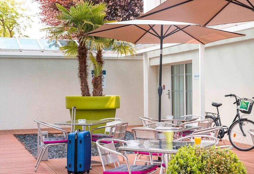 Hôtel Ibis Styles Saumur Gare Centre