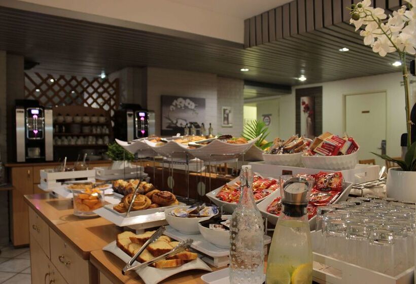 Fotos del hotel Kyriad Hotel Montpellier Centre Antigone:  6