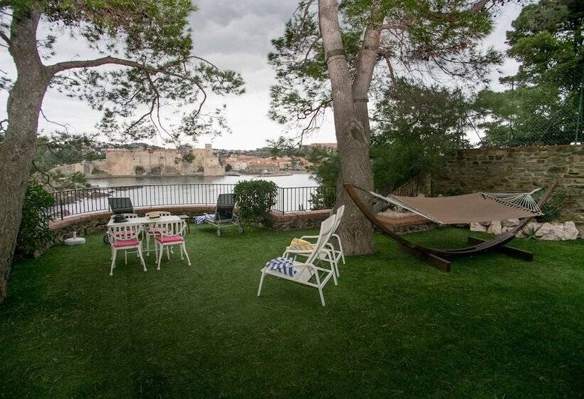 هتل Le Relais Des Trois Mas