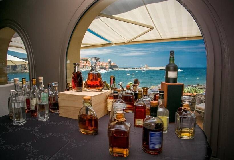 هتل Le Relais Des Trois Mas