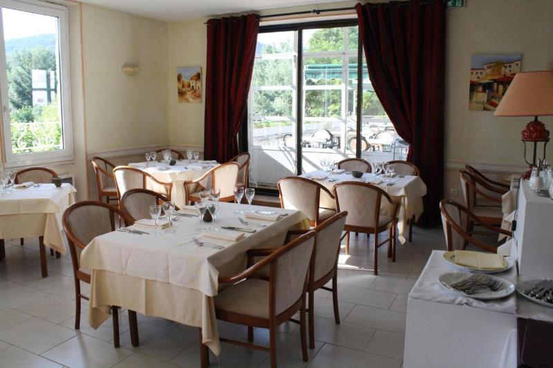 호텔 Logis Hôtel Le Jabron