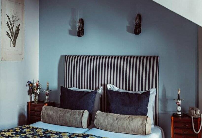 Fotos del hotel Monsieur Saintonge:  42