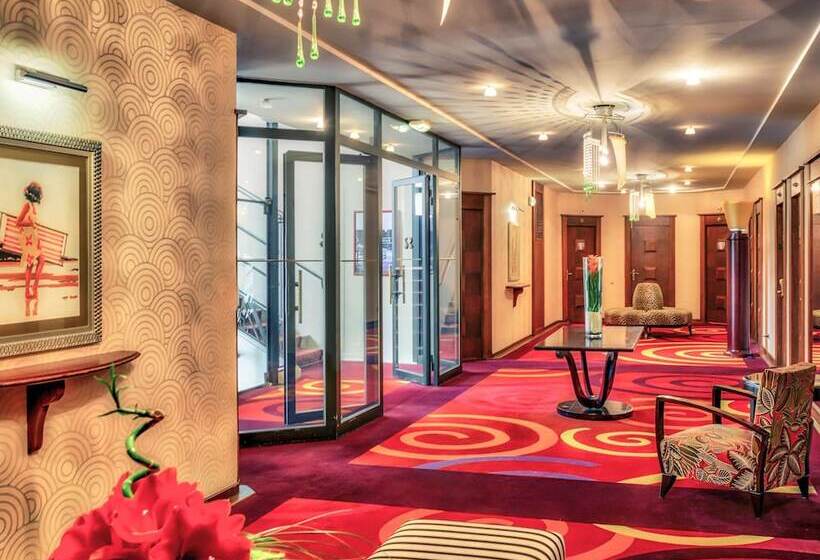 Fotos del hotel Mercure Plaza Biarritz Centre:  9 Fotos del hotel Mercure Plaza Biarritz Centre:  9