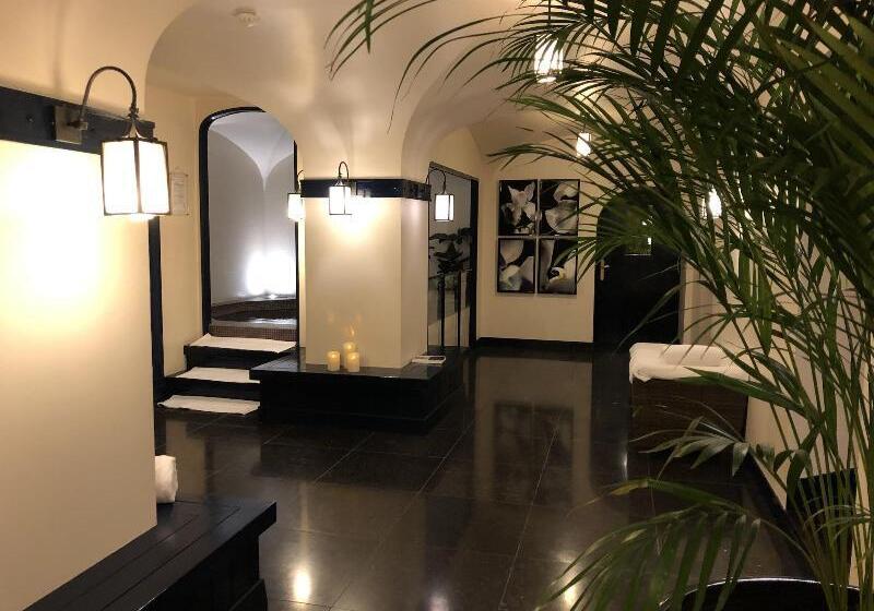 Fotos del hotel Relais Christine:  12