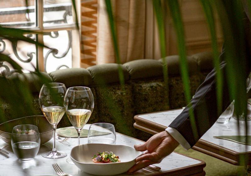 Fotos del hotel Saint James Paris:  8