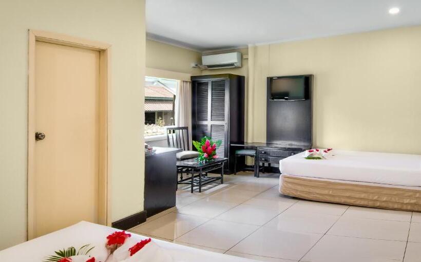 هتل Tanoa Skylodge