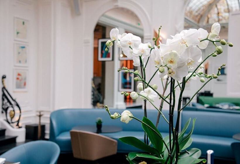 Fotos del hotel Hôtel Vernet Champs Elysées Paris:  39