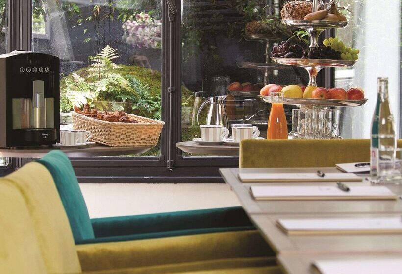 Fotos del hotel La Villa Maillot:  24