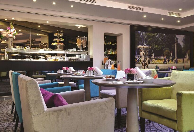 Fotos del hotel La Villa Maillot:  23