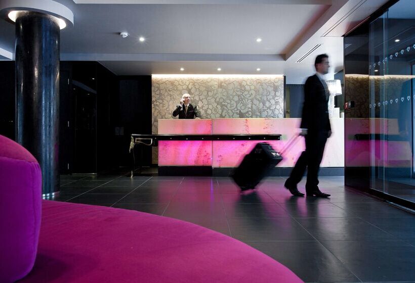 Fotos del hotel La Villa Maillot:  34