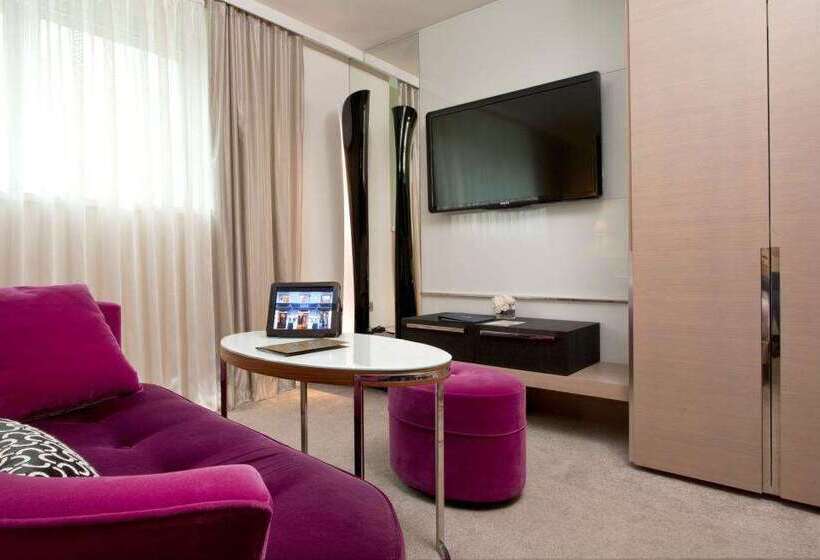 Fotos del hotel La Villa Maillot:  6