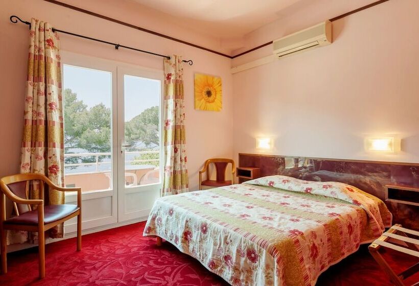 Logis Hotel Le Provencal