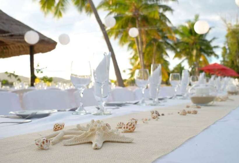 Musket Cove Island Resort