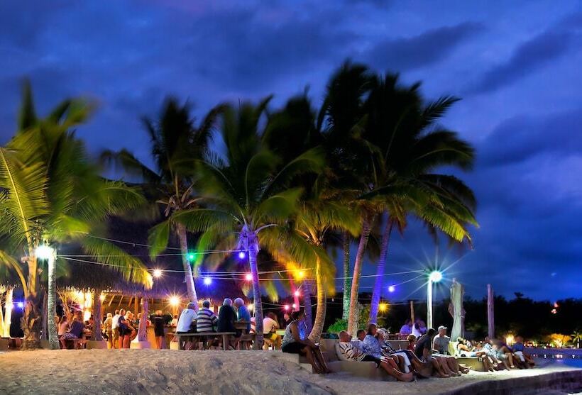 Musket Cove Island Resort