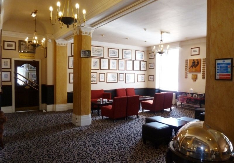 George Hotel