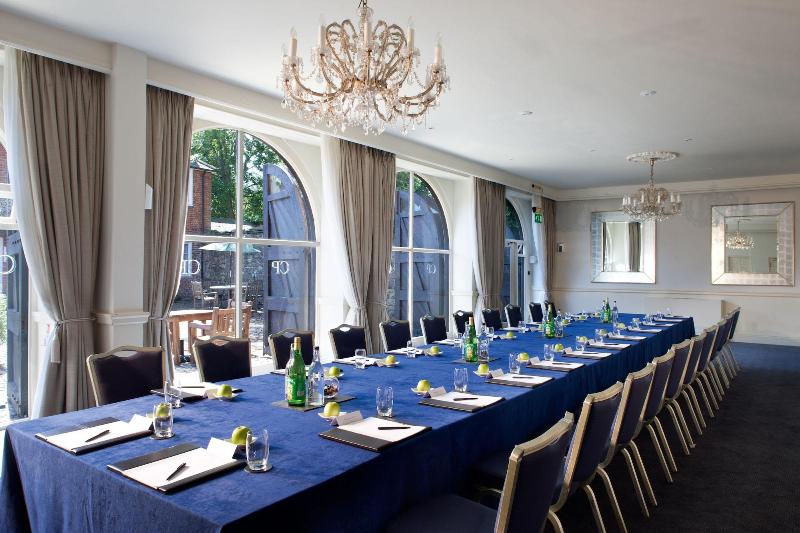 호텔 Chilston Park