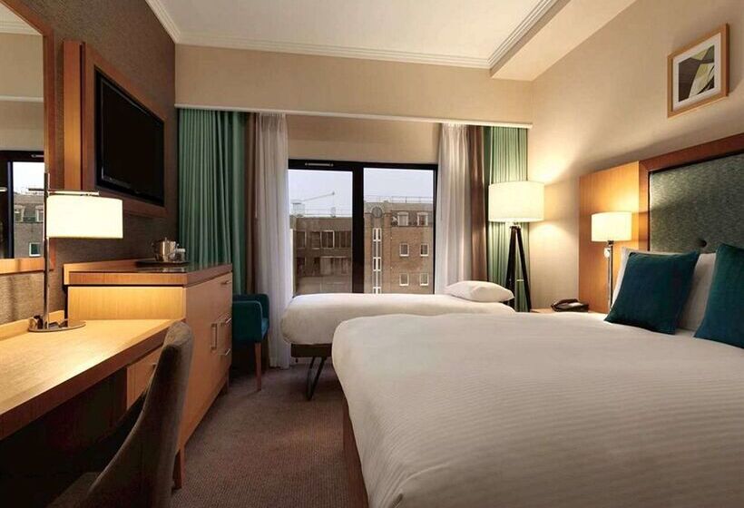 Hotel Doubletree By Hilton  London  Victoria