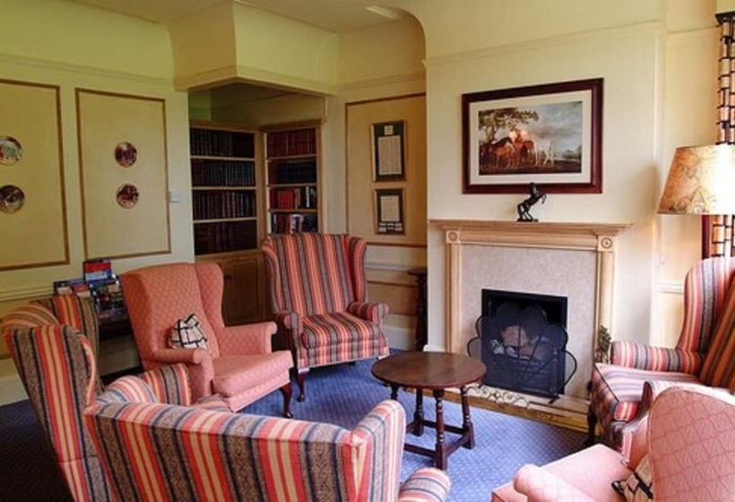 ホテル Esseborne Manor