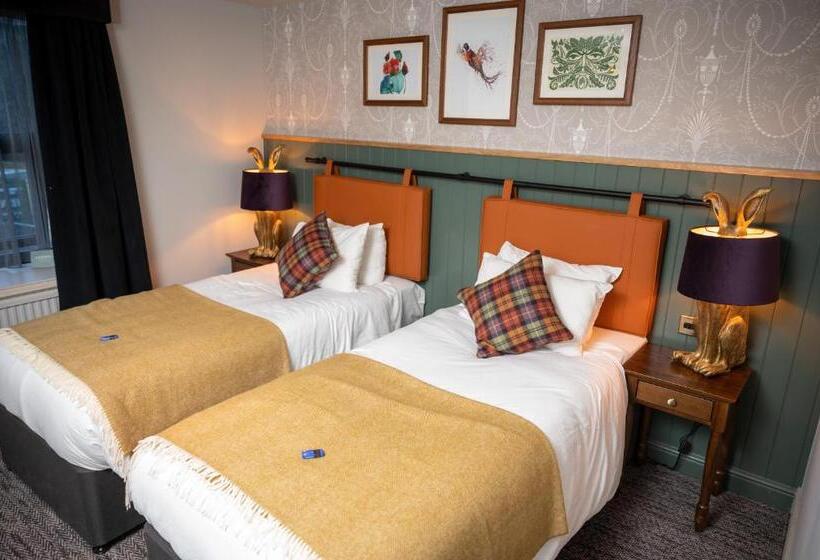 فندق Green Man By Chef & Brewer Collection