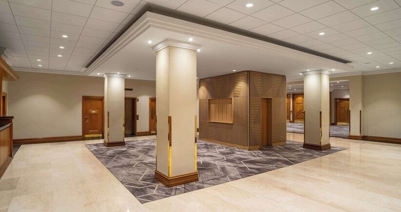 هتل Hilton Birmingham Metropole