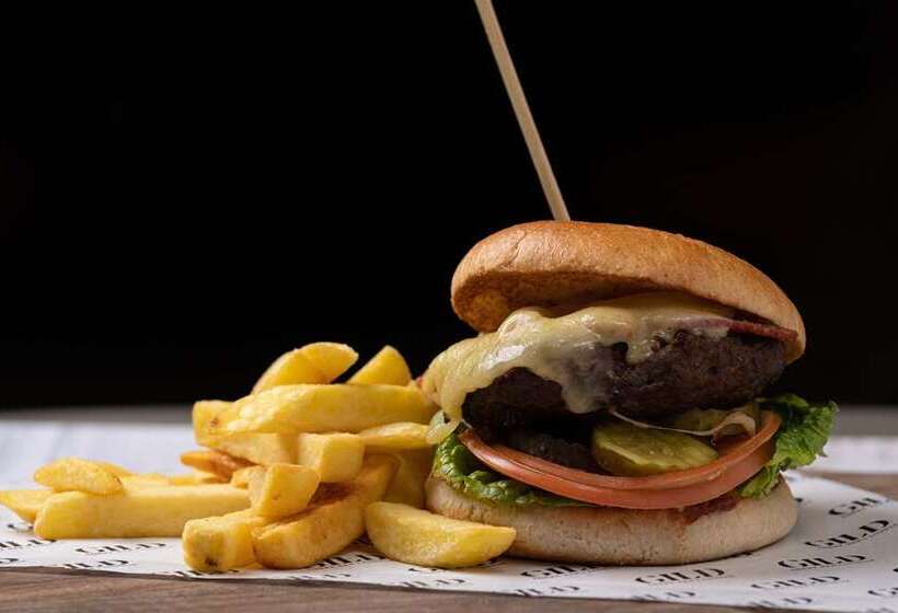 هتل Hilton Birmingham Metropole