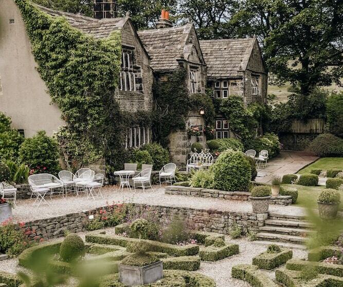 فندق Holdsworth House