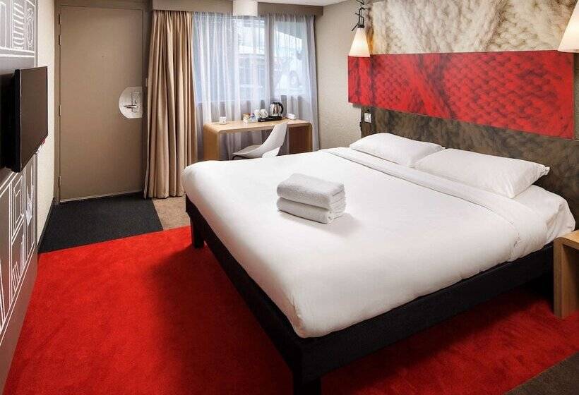 هتل Ibis Coventry South