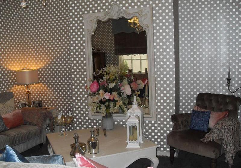 فندق Jessop House