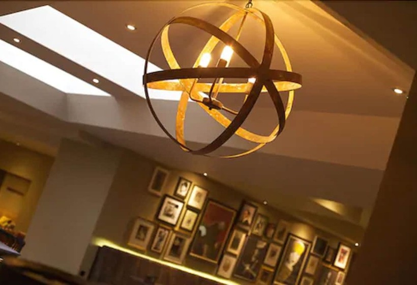 هتل Kings Head