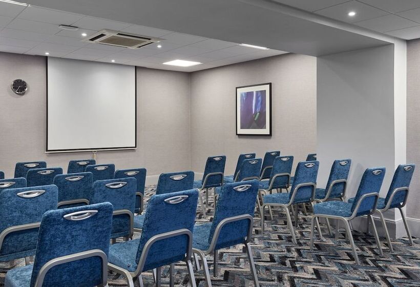 Fotos del hotel Leonardo Edinburgh Murrayfield:  10