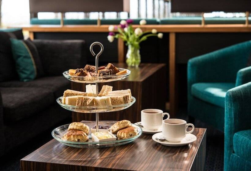 ホテル Leonardo  Edinburgh Murrayfield