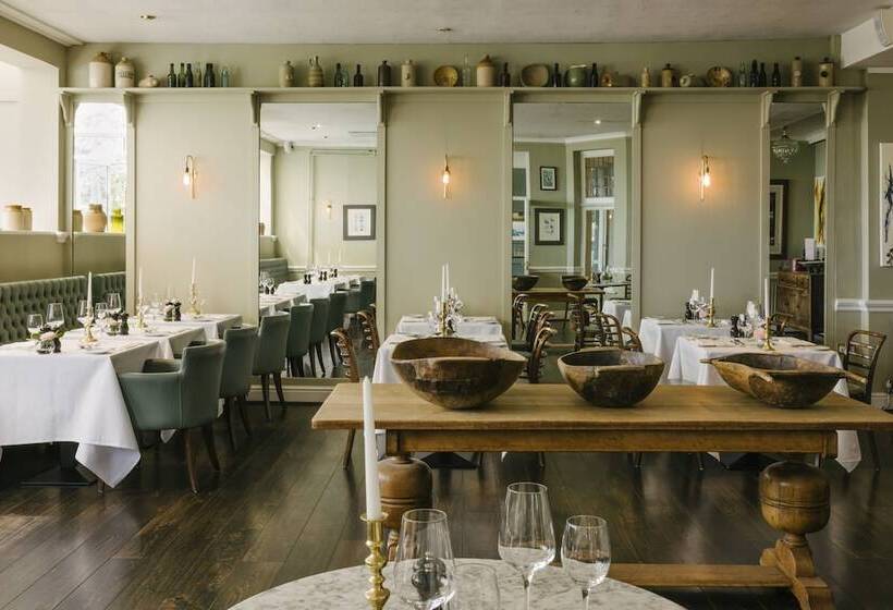 هتل Merchants Manor Spa