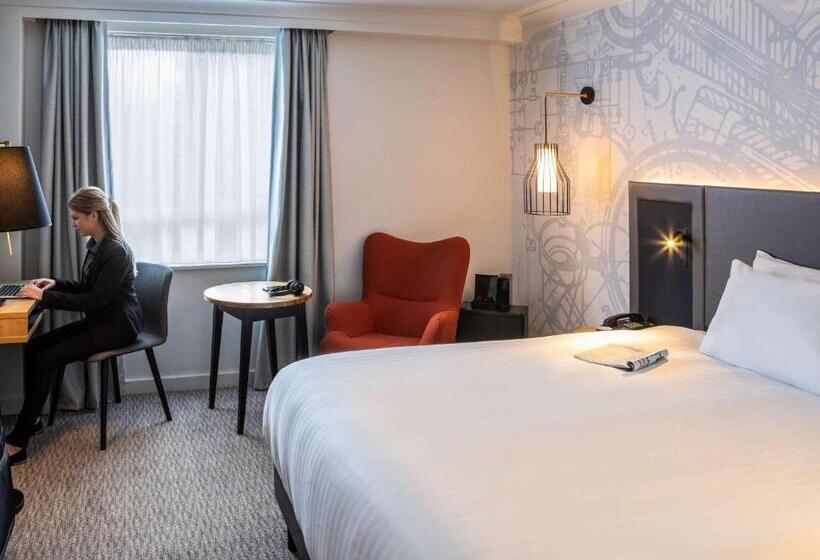 בית מלון כפרי Mercure Birmingham West