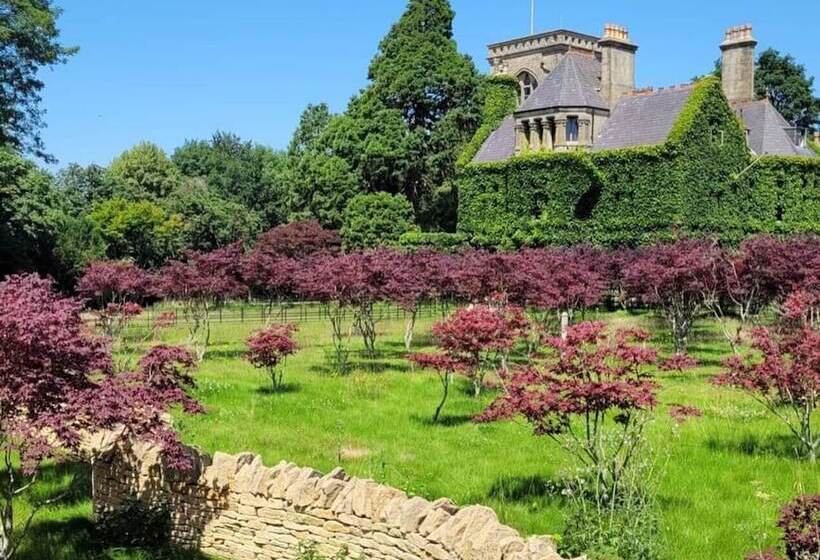 هتل The Rudloe Near Bath   Marco Pierre White