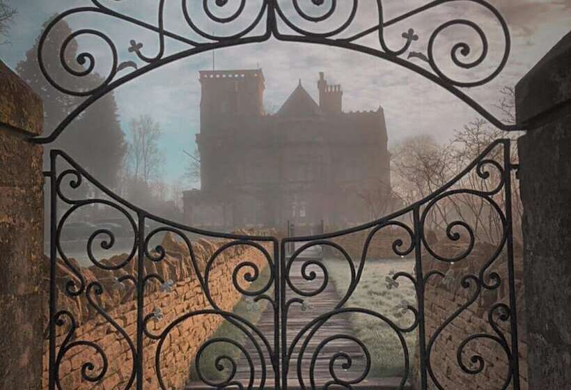 هتل The Rudloe Near Bath   Marco Pierre White