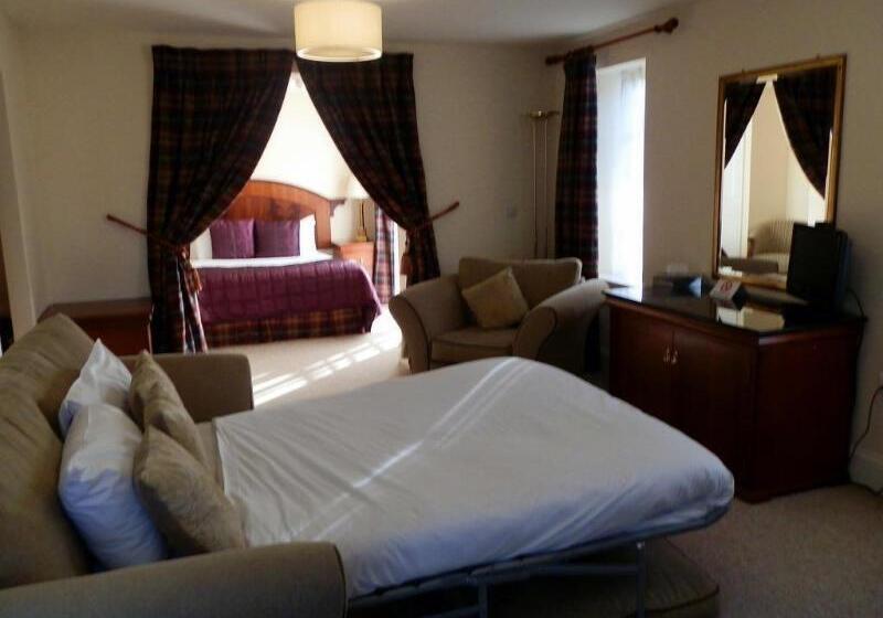هتل The Rudloe Near Bath   Marco Pierre White