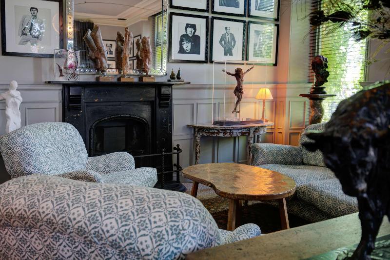 هتل The Rudloe Near Bath   Marco Pierre White
