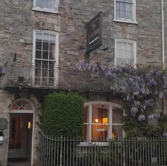 בית מלון כפרי The Casterbridge