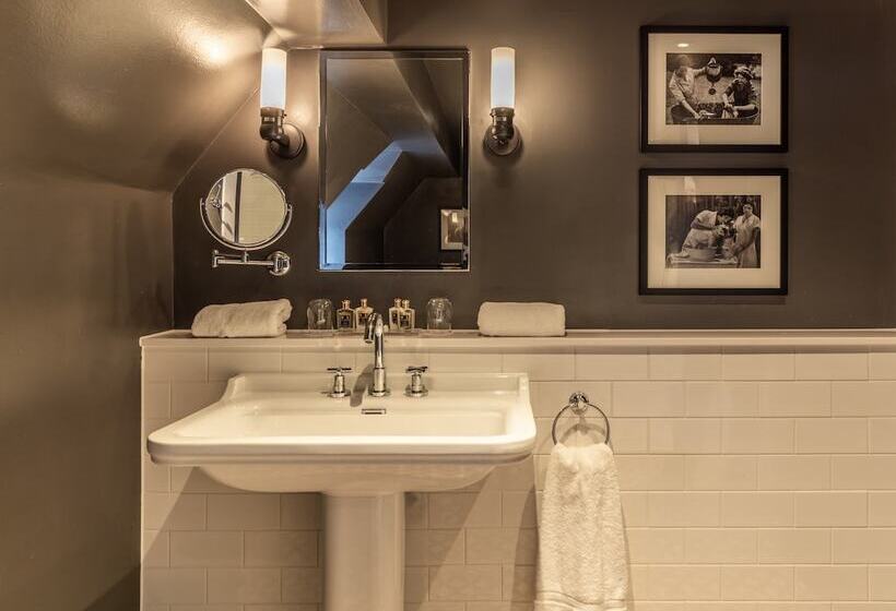 호텔 The Lygon Arms   An Iconic Luxury