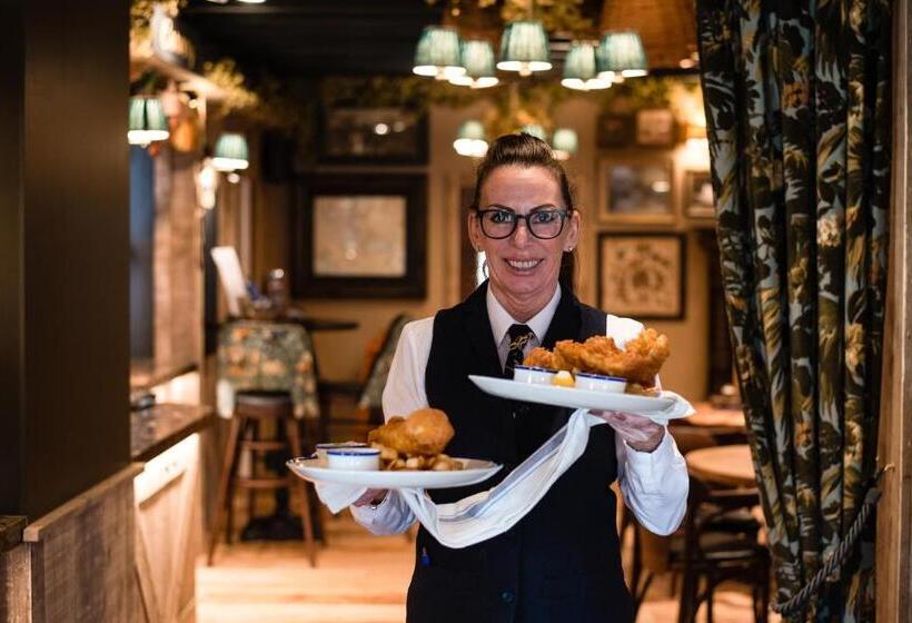 ホテル The Swan At Grasmere  The Inn Collection Group