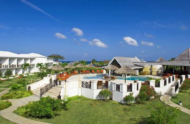 Coyaba Beach Resort