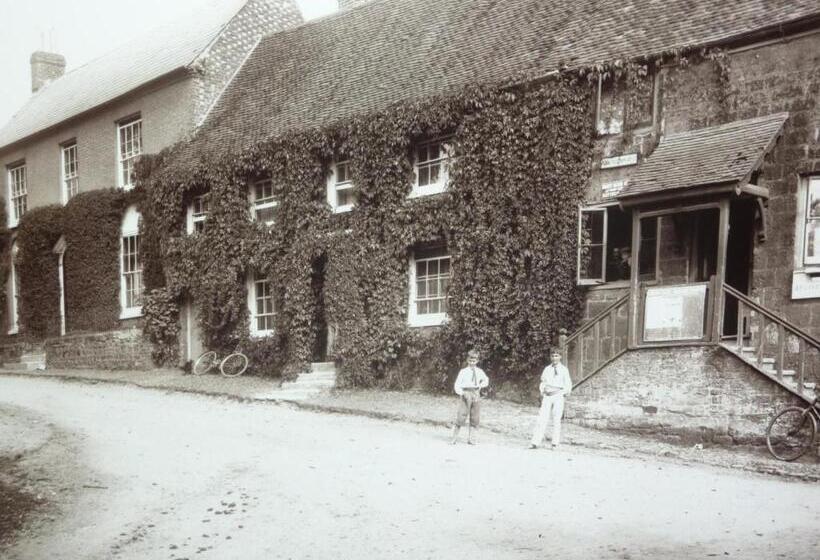 Отель Chequers