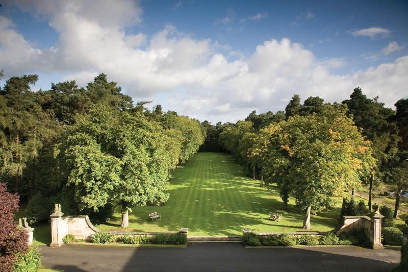 هتل Crathorne Hall