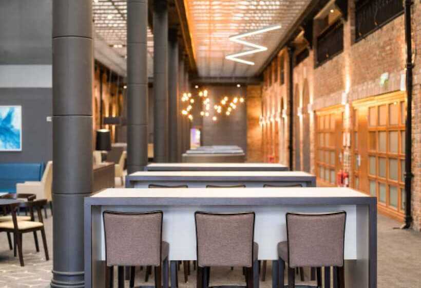 هتل Crowne Plaza Nottingham, An Ihg