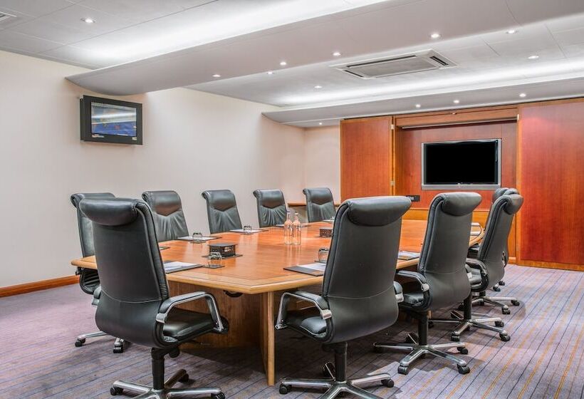 هتل Crowne Plaza Nottingham, An Ihg