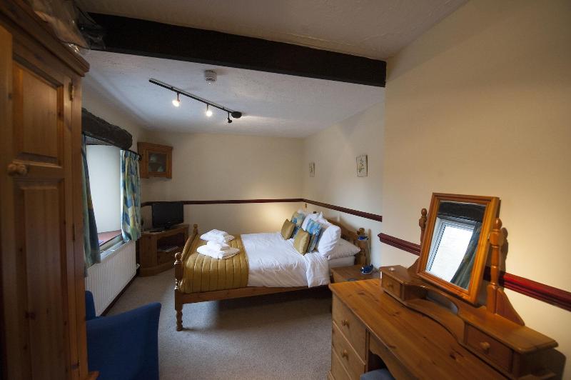 호텔 Cwmwennol Country House